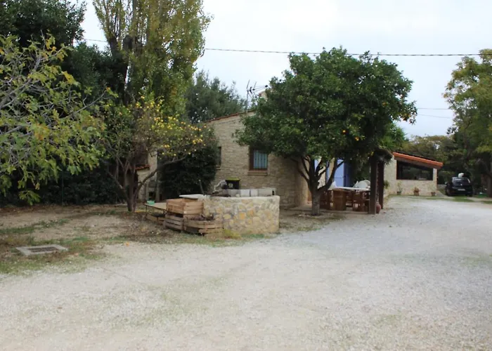 Апартаменты Mas Des Oliviers Saint-Esteve (Pyrenees-Orientales)