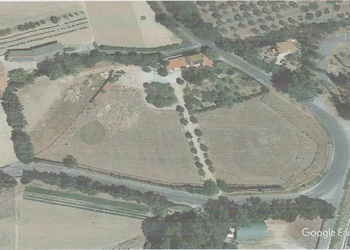 Mas Des Oliviers * Saint-Esteve (Pyrenees-Orientales)